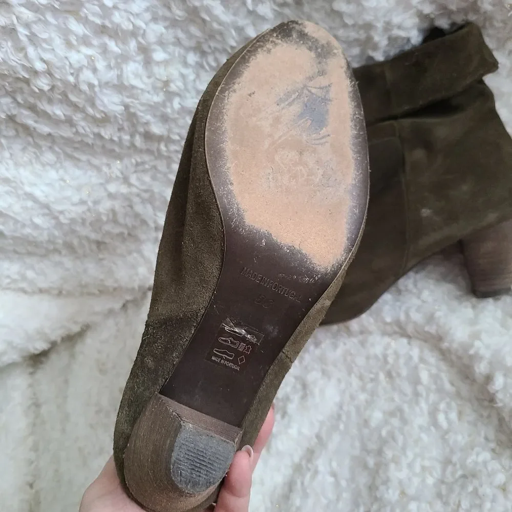Free People Adella Boot‎ Suede Sage Green Bootie sz 38